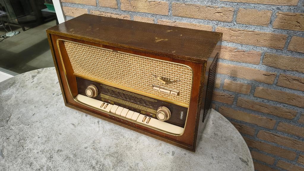 Grundig buizenradio type 3037, Ophalen, Gebruikt, Grundig, Radio