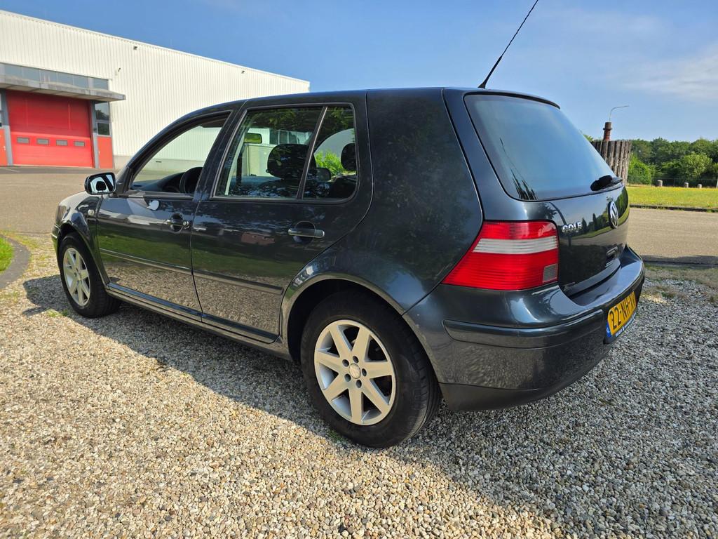 Volkswagen Golf 1.4-16V Ocean 5-deurs AIRCO, Voorwielaandrijving, 15 km/l, Gebruikt, Elektrische ramen
