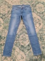 Levi’s straight curve modern rise W31 L34 WMN Tulsi3134, Blauw, Ophalen of Verzenden, Zo goed als nieuw, W30 - W32 (confectie 38/40)