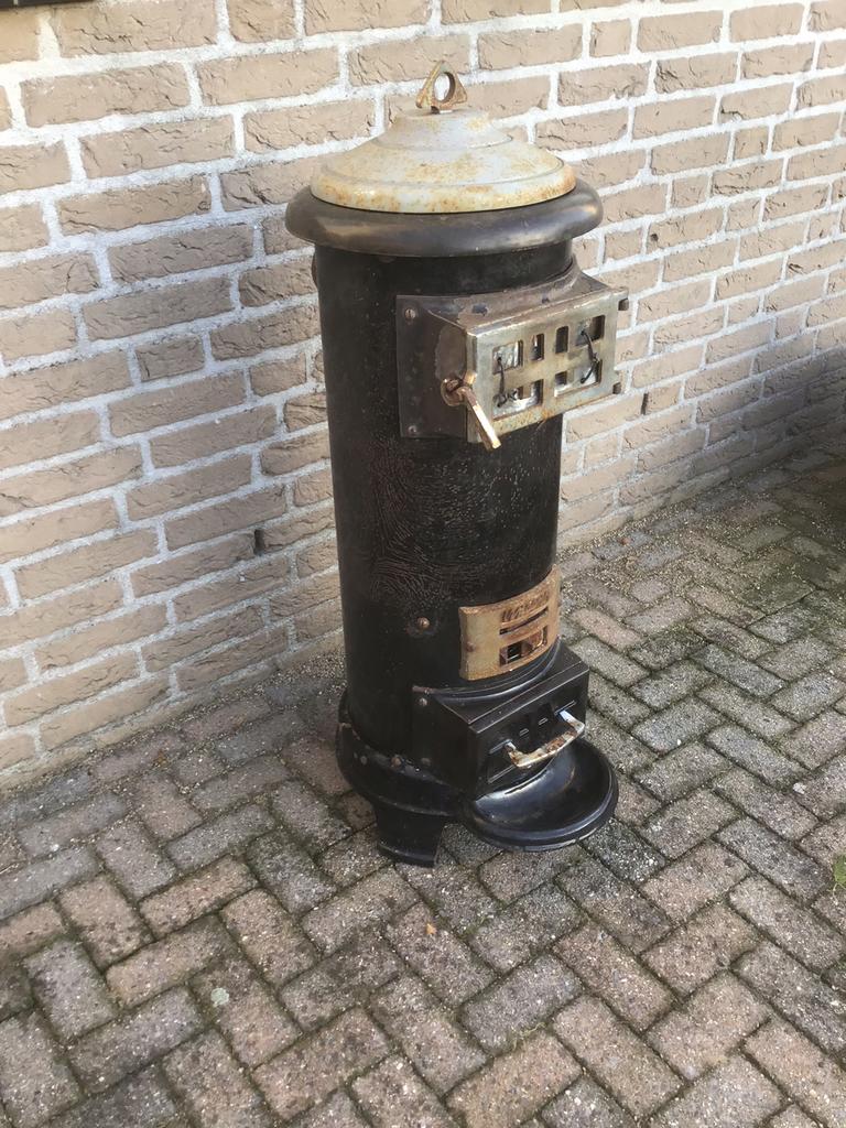 Hout / kolenkachel , achteruitgang, Ophalen of Verzenden, Zo goed als nieuw, Hout, Houtkachel