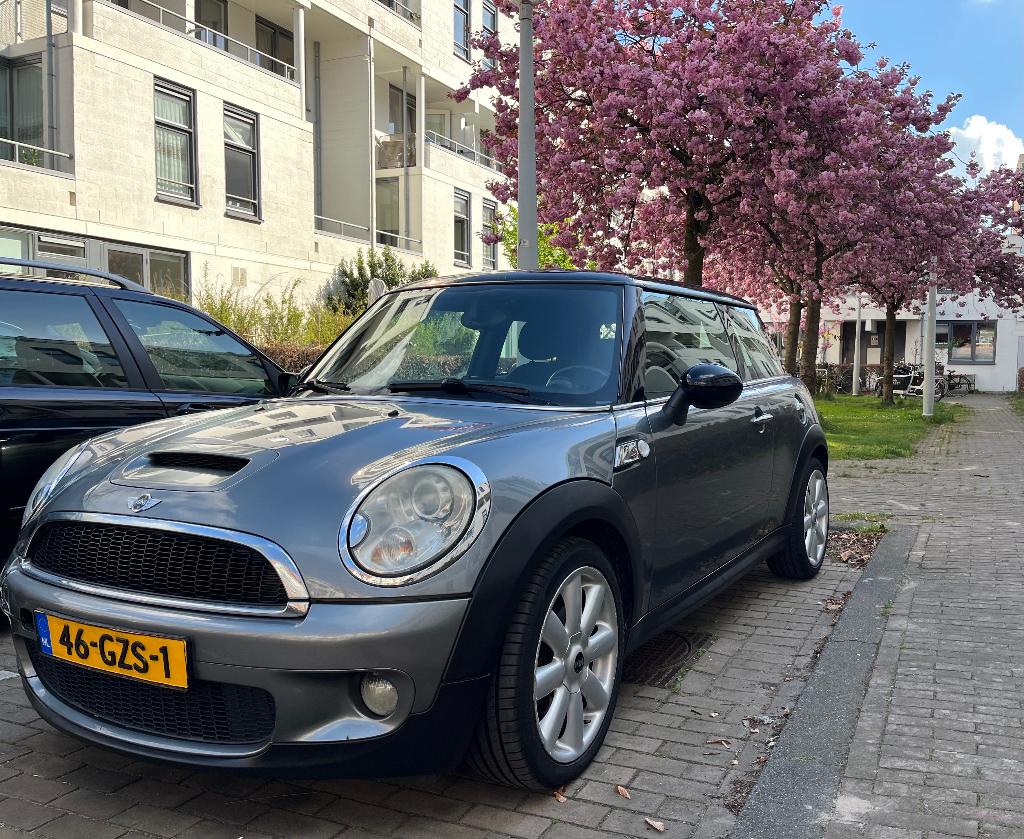 Mini 1.6 16V Cooper S 128KW 2008 Grijs, Auto's, Mini, Particulier, Cooper S, ABS, Airconditioning, Alarm, Centrale vergrendeling