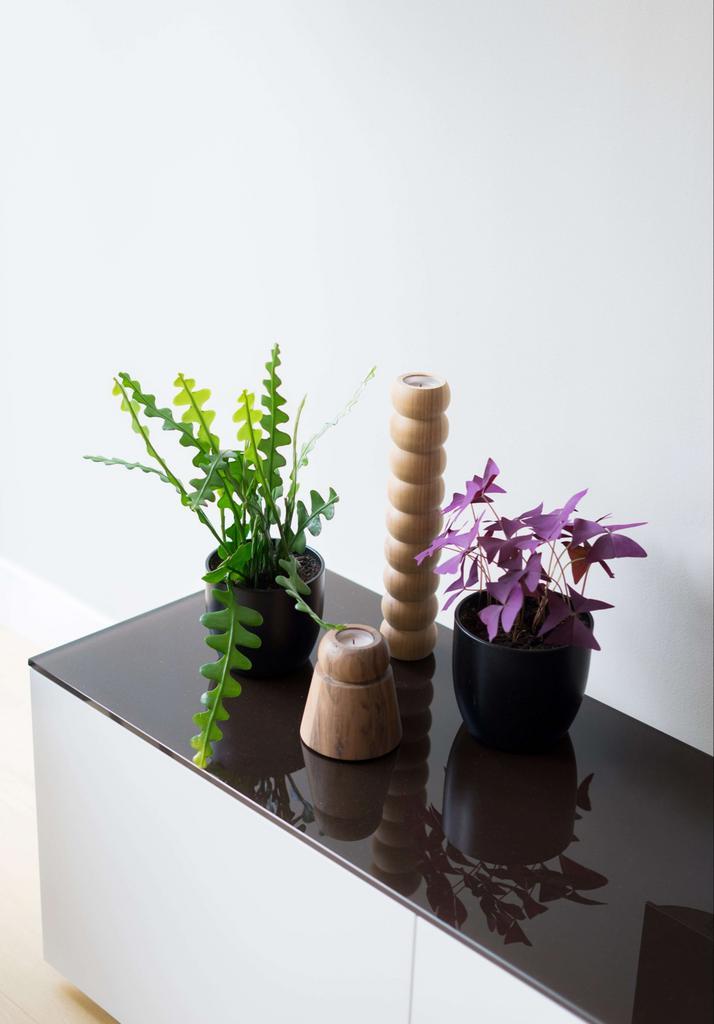 2 Handgemaakte Houten Kandelaren van Pilat & Pilat, Huis en Inrichting, Woonaccessoires | Kandelaars en Kaarsen, Gebruikt, Kandelaar