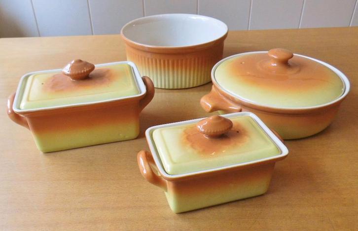 Maastricht Parafue 4 schalen, Antiek en Kunst, Antiek | Keramiek en Aardewerk, Ophalen of Verzenden