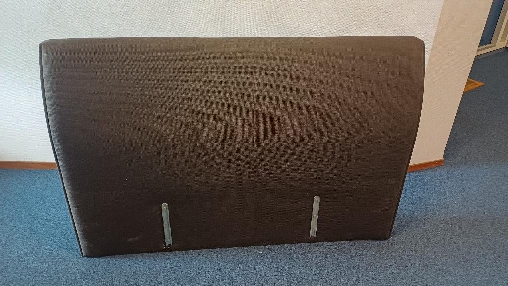 TE KOOP: Hoofdbord Bruin gestoffeerd  160 x 100, Huis en Inrichting, Ophalen, Modern hoofdbord stevig, Gebruikt, Bruin