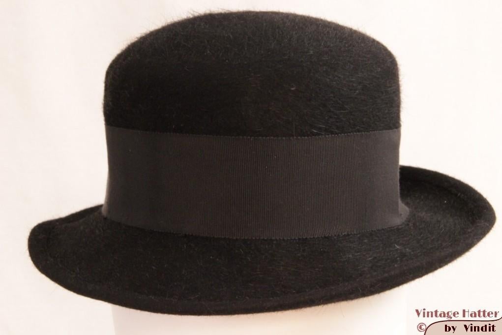 Vintage Dameshoed zwart haarvilt 54 = XS gratis verzenden NL, Kleding | Dames, Hoeden en Petten, Ophalen of Verzenden, Gedragen