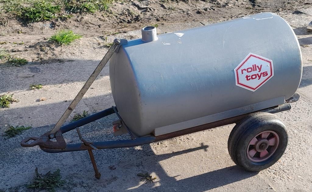 Giertank watertank, Ophalen