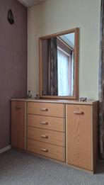 Zeer mooie kaptafel met eventueel een kledingkast en bed, Ophalen of Verzenden, Zo goed als nieuw, 50 tot 75 cm, 100 tot 150 cm