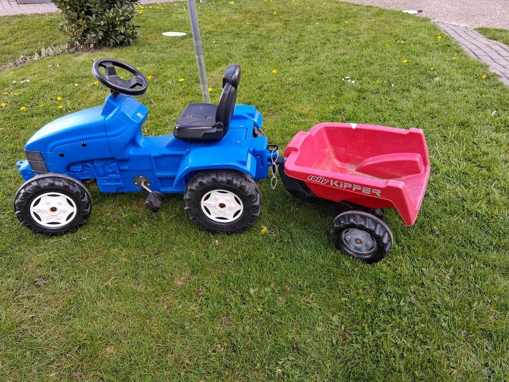 Blauwe traptrekker met rode aanhanger (Rolly Kipper), Ophalen of Verzenden, Gebruikt, Trapvoertuig