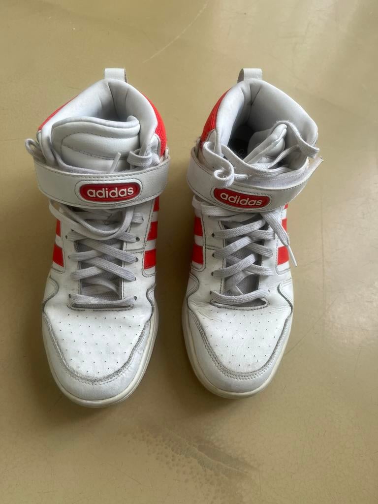 Adidas hoge sneakers, Kleding | Dames, Schoenen, Ophalen of Verzenden, Zo goed als nieuw, Rood, Sneakers of Gympen
