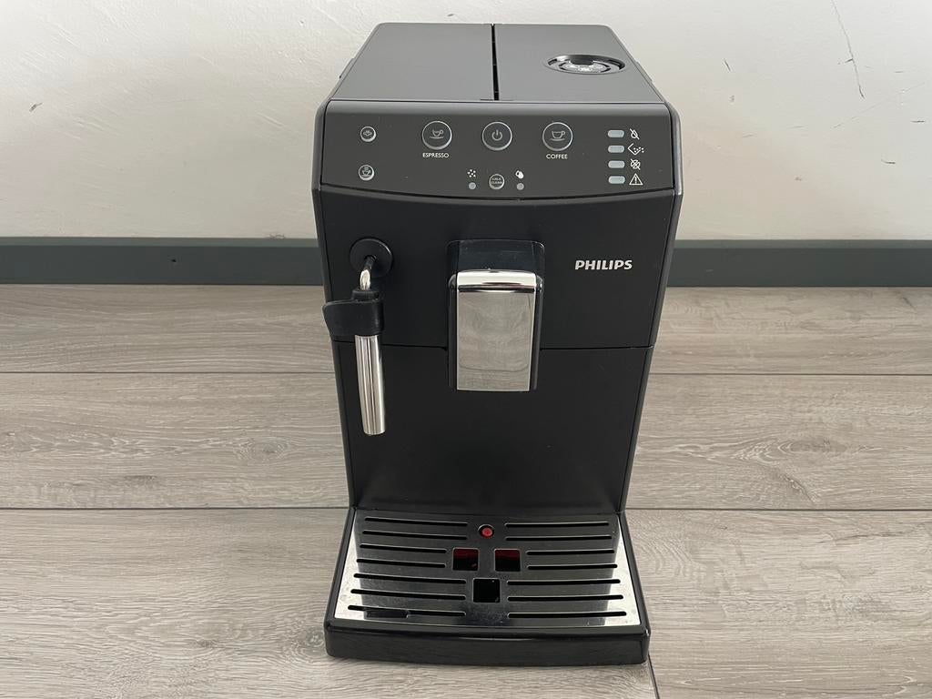 Philips 3000 Series HD8821 - Volautomatische Espressomachine, Witgoed en Apparatuur, Koffiezetapparaten, Ophalen, Koffiemachine