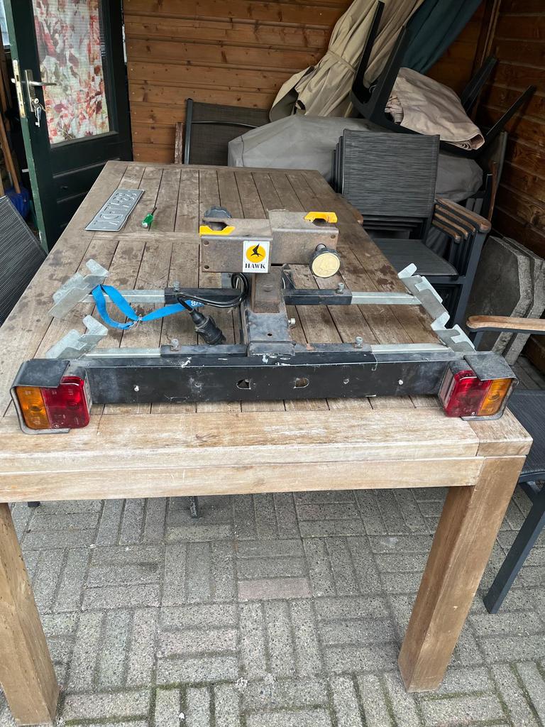 Fietsendrager Hawk, Ophalen, 2 fietsen, Gebruikt, Trekhaakdrager