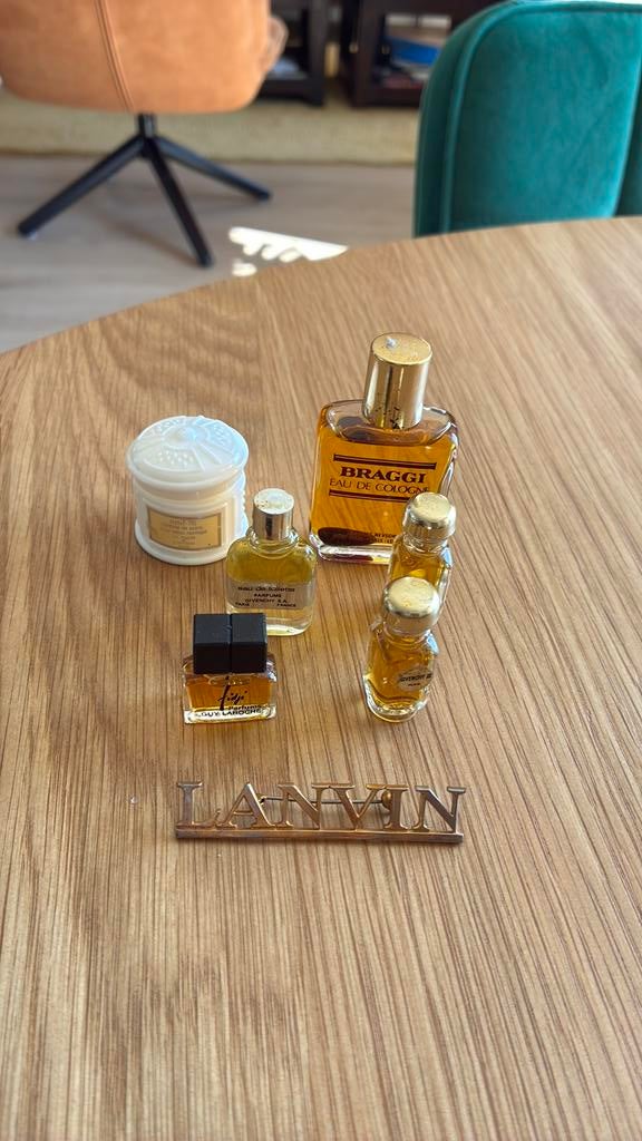 Lanvin speld met miniatuur parfumflesjes en potje, Ophalen of Verzenden, Gebruikt, Miniatuur, Gevuld