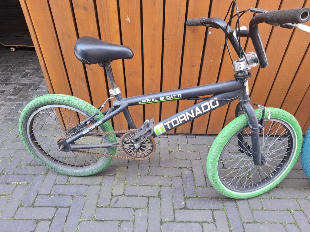 Royal Bugatti Tornado BMX  Groen, Fietsen en Brommers, Fietsen | Crossfietsen en BMX, Ophalen, Gebruikt, Staal, Voetsteunen