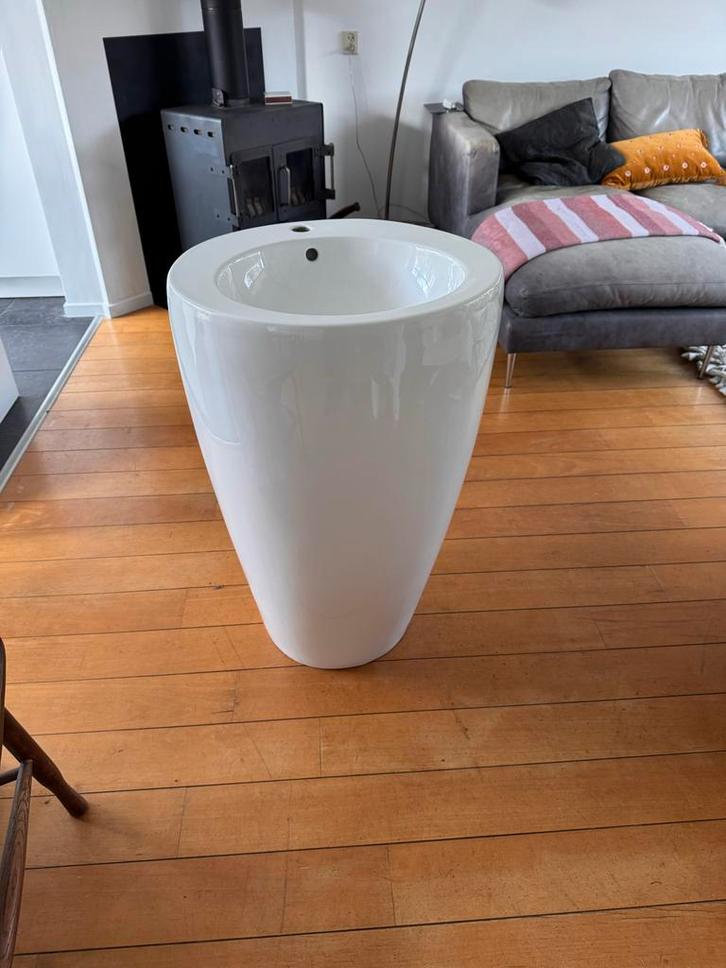 Keramische design wastafelzuil, vrijstaand met Hansa kraan, Doe-het-zelf en Verbouw, Sanitair, Nieuw, Wastafel, Steen, Ophalen