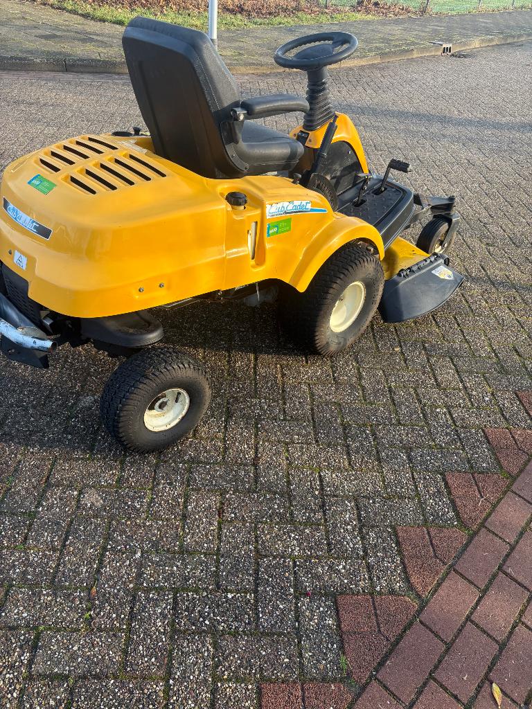 Te koop mooi zitmaaier, Tuin en Terras, Zitmaaiers, Gebruikt, Onbekend, Ophalen of Verzenden, 120 cm of meer