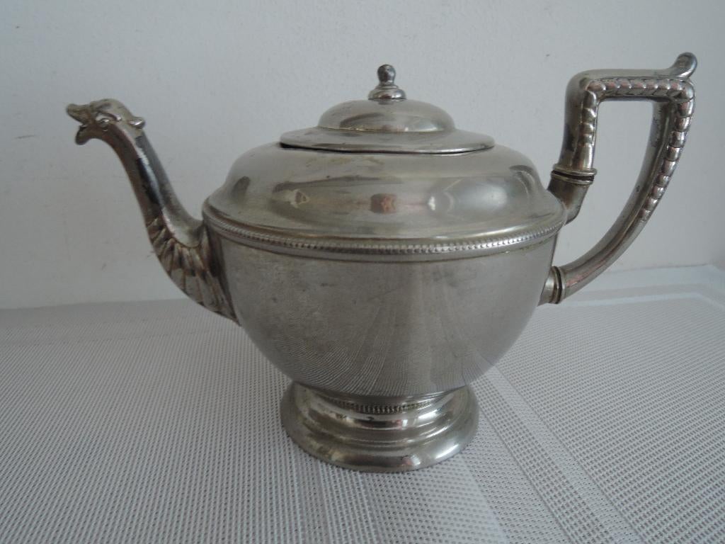 Ouderwetse metalen theepot, Ophalen of Verzenden