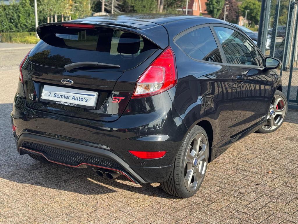 Ford Fiesta 1.6 ST2 CLIMA RECARO 86DKM PDC DEALERONDH., Auto's, Ford, Voorwielaandrijving, 1596 cc, 1063 kg, Gebruikt