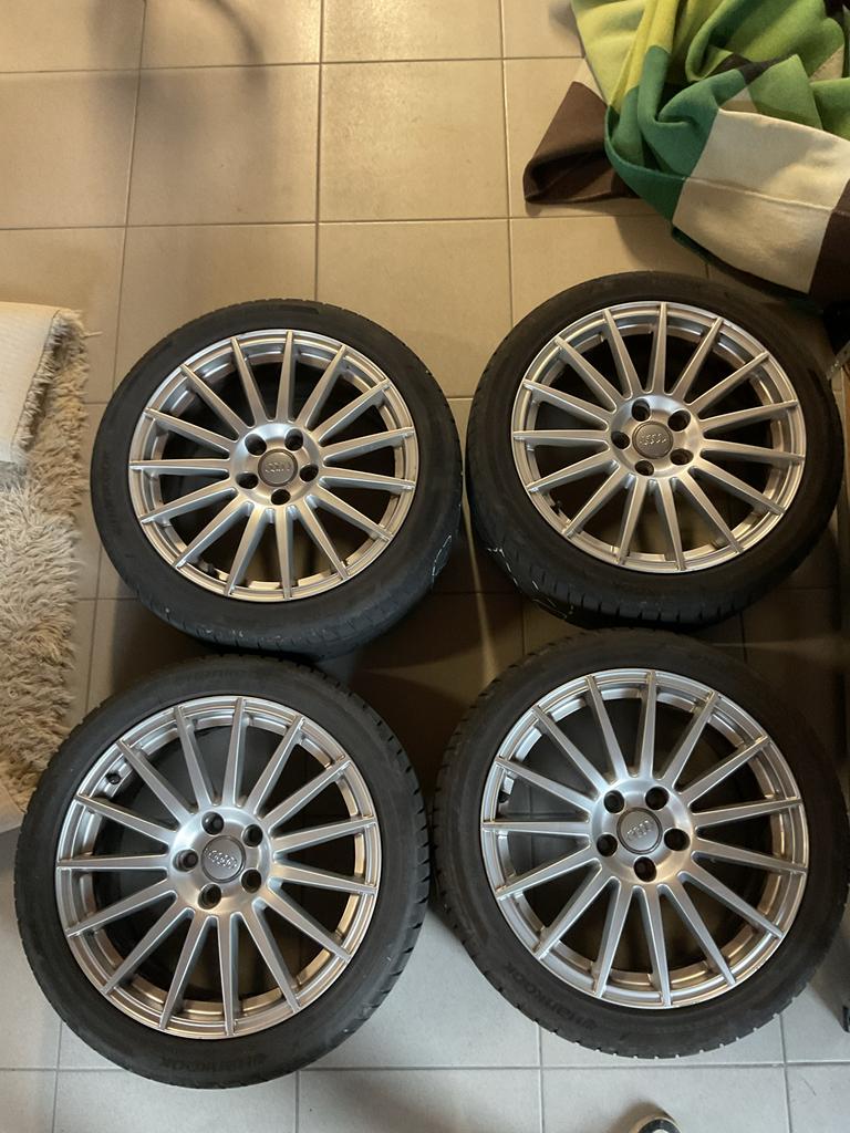 Audi 18 inch velgen met Hankook Ventus Evo zomerbanden, Auto-onderdelen, Banden en Velgen, Ophalen, 18 inch, Banden en Velgen