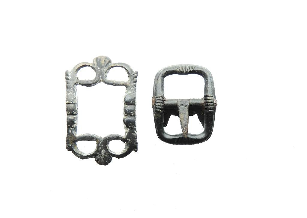 Gespen (2x)  a443, Antiek en Kunst, Verzenden