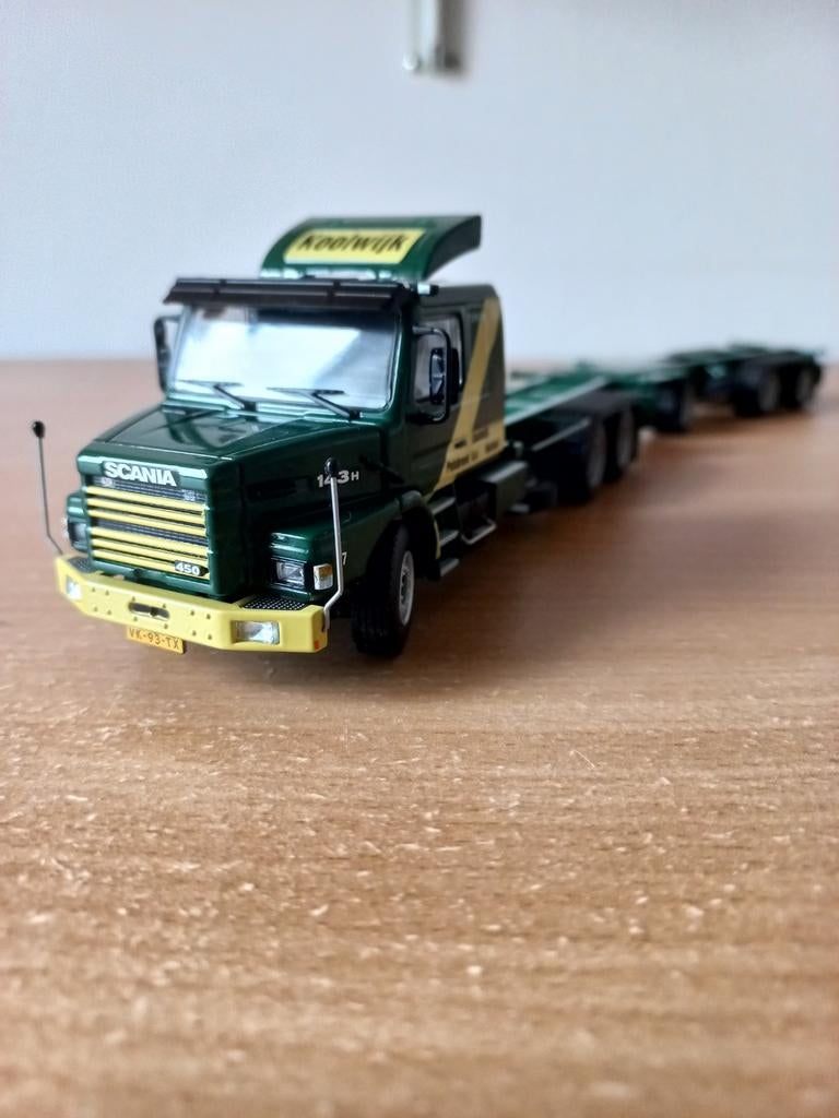 WSI scania T 143 container combi, Hobby en Vrije tijd, Modelauto's | 1:50, Ophalen of Verzenden, Nieuw, Bus of Vrachtwagen, Wsi