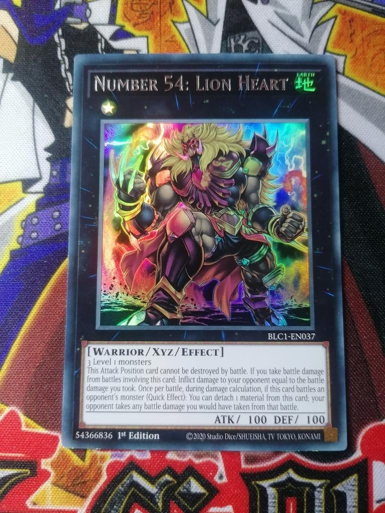 Number 54 Lion Heart - Ultra Rare BLC1 - Yu-Gi-Oh, Ophalen of Verzenden, Zo goed als nieuw, Foil