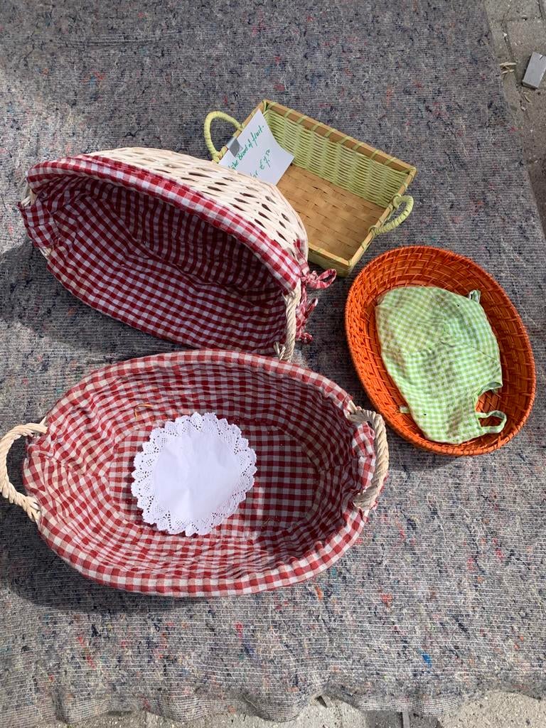 Rieten manden, Huis en Inrichting, Woonaccessoires | Schalen en Manden, Ophalen, Gebruikt, Rond, Riet
