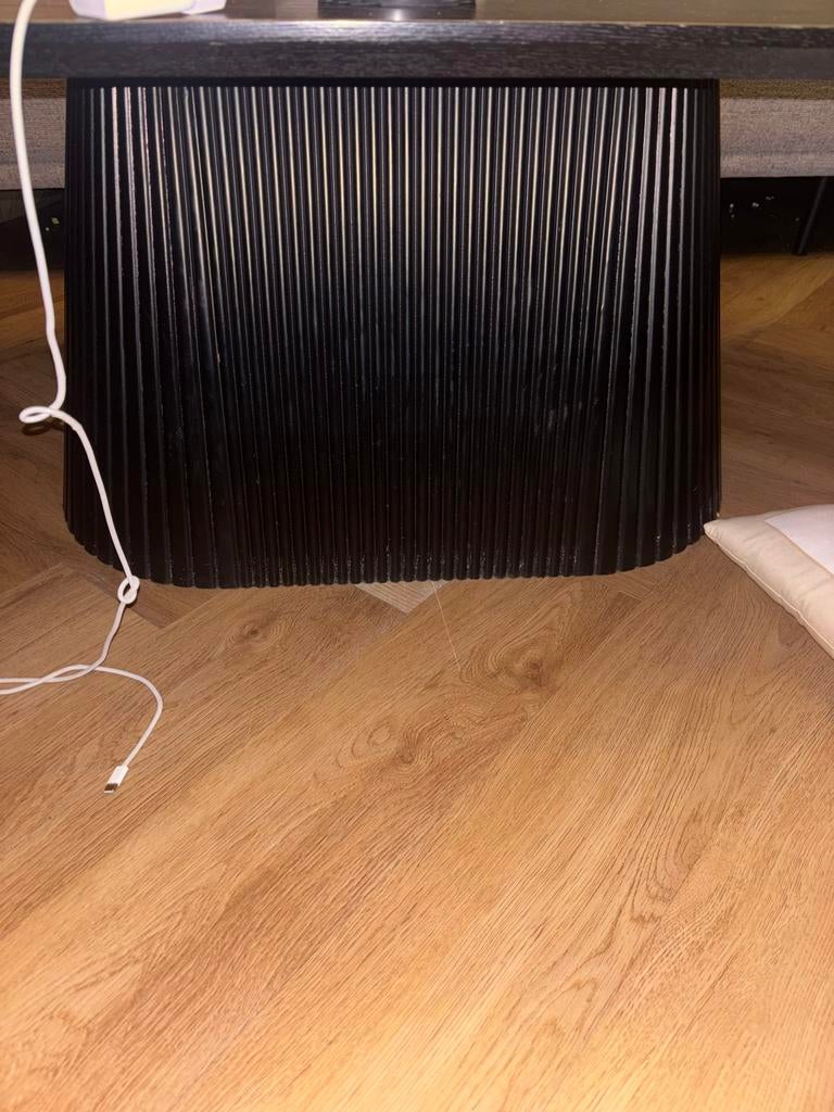 Moderne ovale salontafel - Zwart, Huis en Inrichting, Tafels | Salontafels, Overige materialen, Gebruikt, 100 tot 150 cm, Minder dan 50 cm