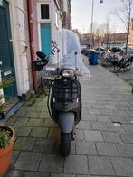 Vespa scooter snor vespa sprint, Ophalen, Piaggio, Gebruikt, Benzine