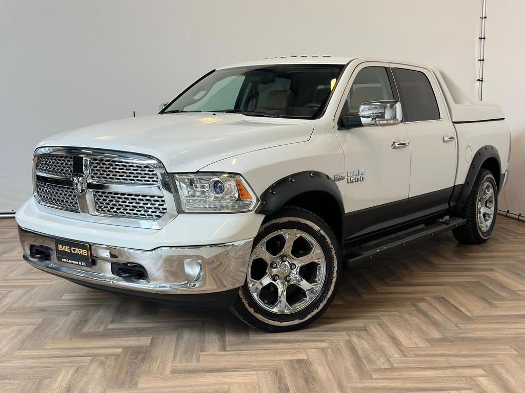 Dodge Ram 1500 5.7 V8 Quad Cab 6'4|LARAMIE|6-PERS|NAP|1e EIG, Auto's, Automaat, Gebruikt, 5654 cc, Wit