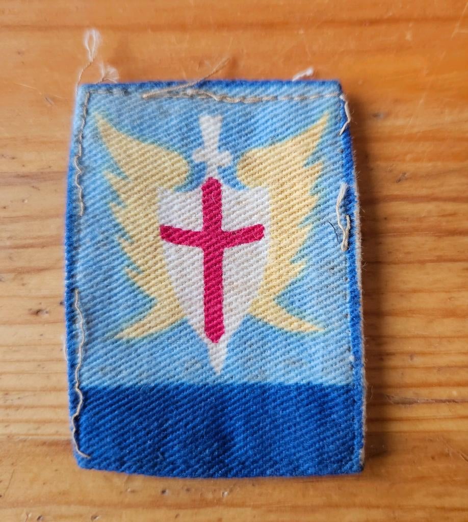 Brits embleem Allied Land Forces South East Asia Command, Verzamelen, Militaria | Tweede Wereldoorlog, Ophalen of Verzenden, Landmacht