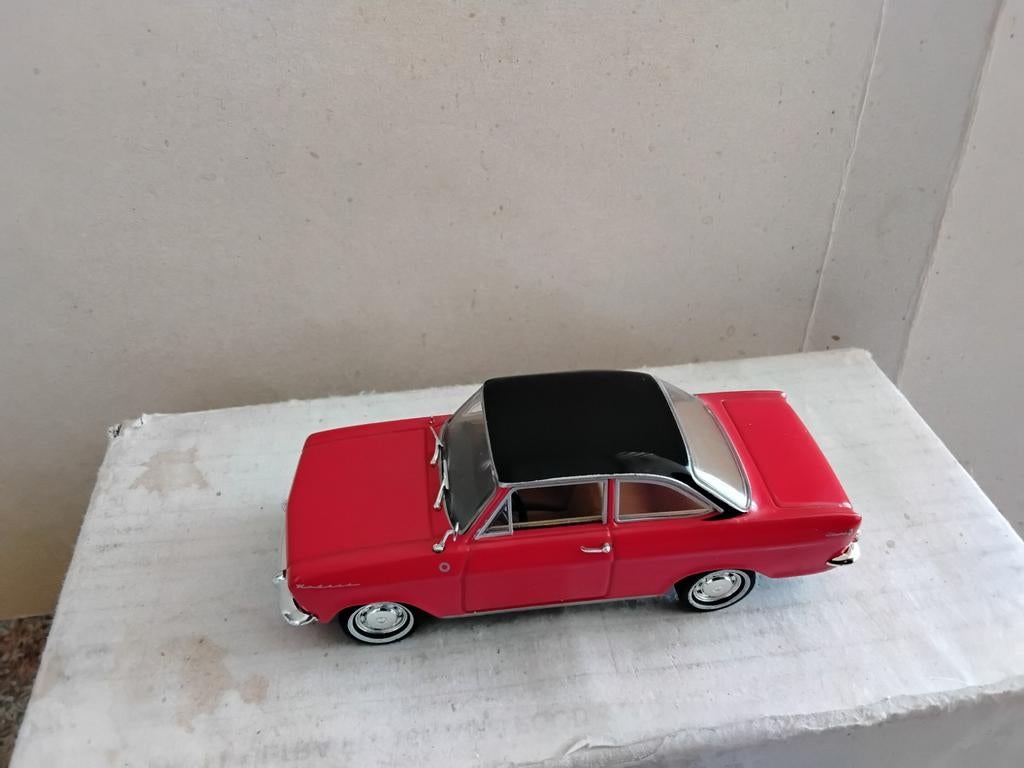 OPEL KADET  A  COUPË    HELLROT/ZWART  (1962-1965), Ophalen of Verzenden, Zo goed als nieuw, Auto, Overige merken