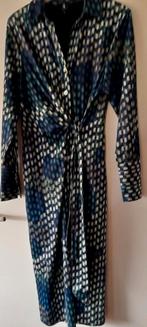 Prachtige jurk midi K design, Kleding | Dames, Jurken, K-design, Blauw, Maat 42/44 (L), Ophalen of Verzenden