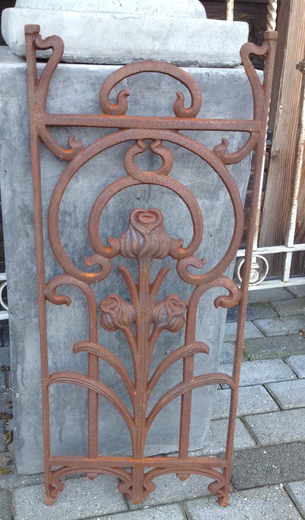 Zeer veel gietijzeren deurroosters op voorraad., Antiek en Kunst, Curiosa en Brocante, Ophalen of Verzenden