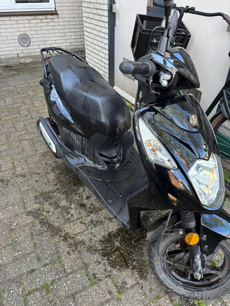 Sym Orbit 2 scooter - Zwart, Ophalen, Gebruikt, Maximaal 45 km/u, Benzine