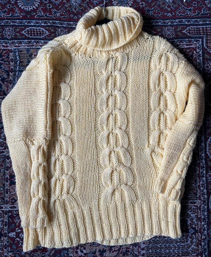 mooie warme gele trui 44/46 zgan, Kleding | Dames, Truien en Vesten, Zo goed als nieuw, Maat 46/48 (XL) of groter, Geel, Verzenden