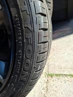 4 originele zwarte Opel velgen met banden 215-45-R17, Auto-onderdelen, Ophalen, Banden en Velgen, 17 inch, All Season