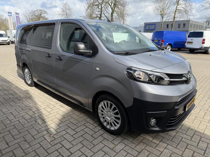 Toyota Proace Shuttle 2.0 D-4D automaat Navigator Medium L3H, Auto's, Toyota, Bedrijf, Te koop, ProAce, ABS, Airbags, Airconditioning