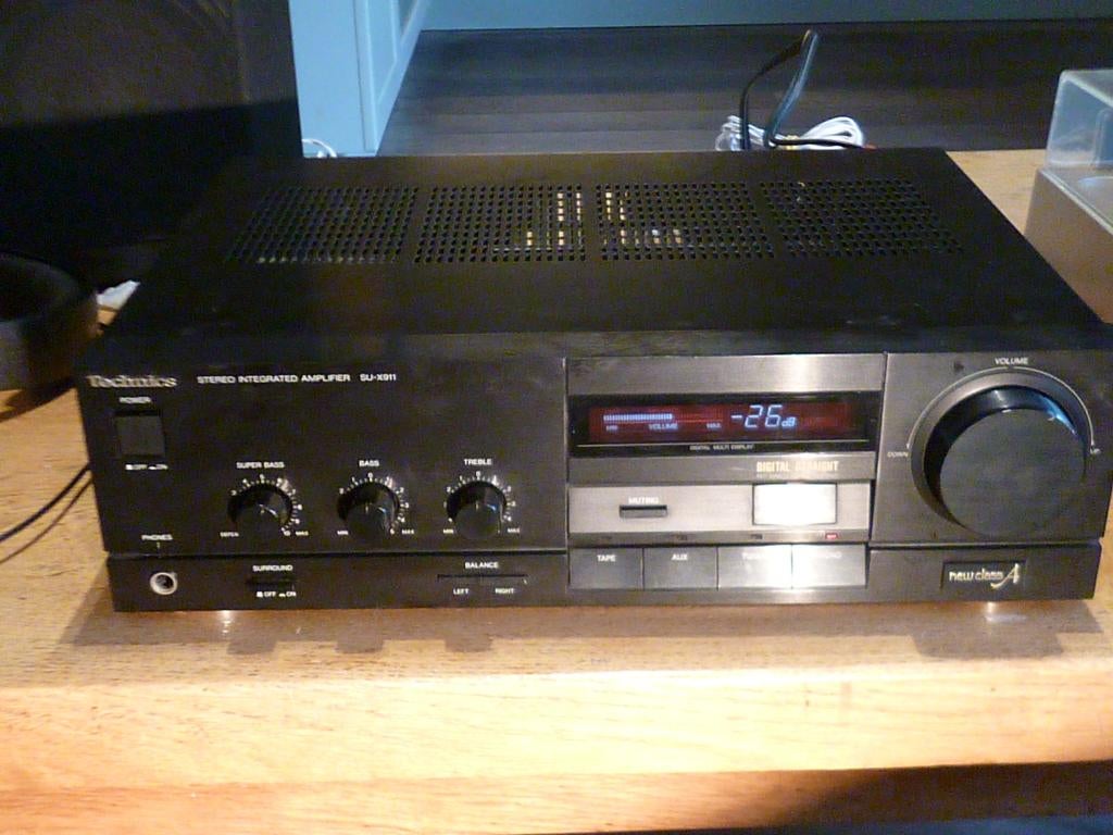 Technics model SU-X911 New Class A, goed werkend., Overige merken, Gebruikt, Ophalen of Verzenden, 60 tot 120 watt