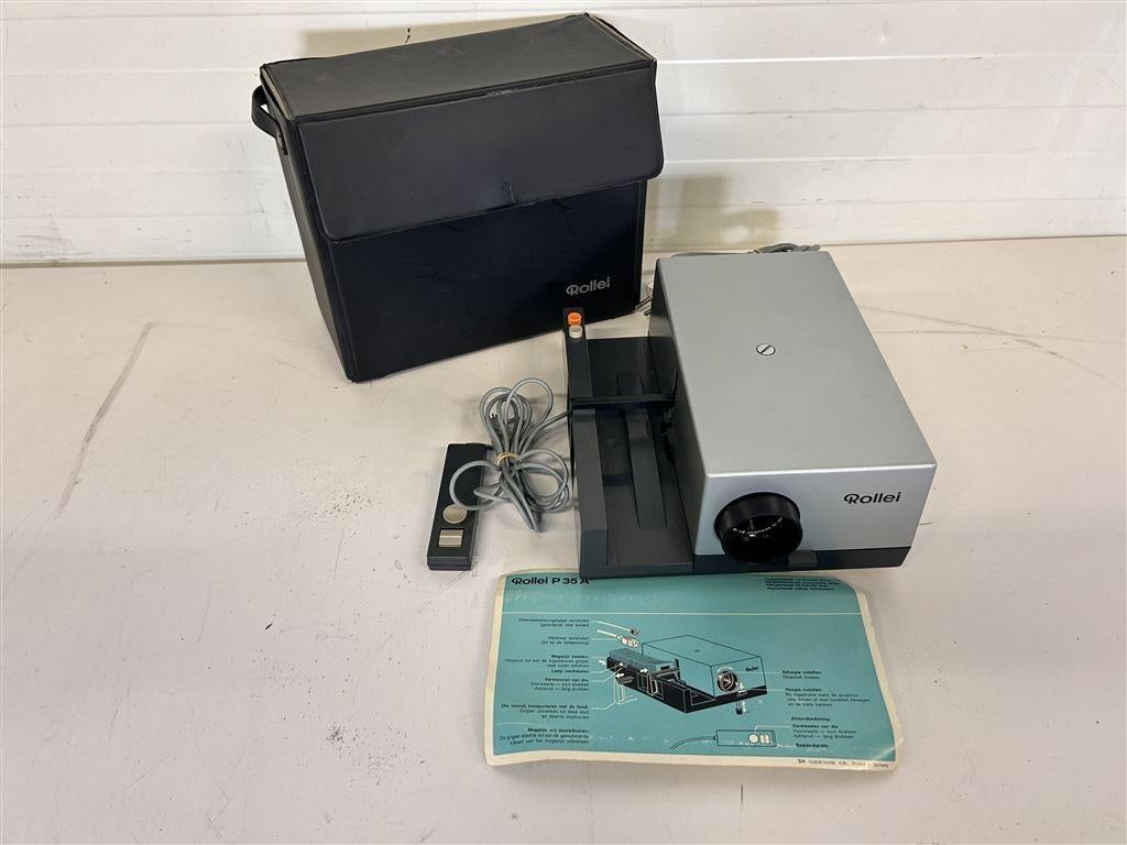 A7330. Rollei diaprojecto, P 35 A, Ophalen of Verzenden, Voor 1940