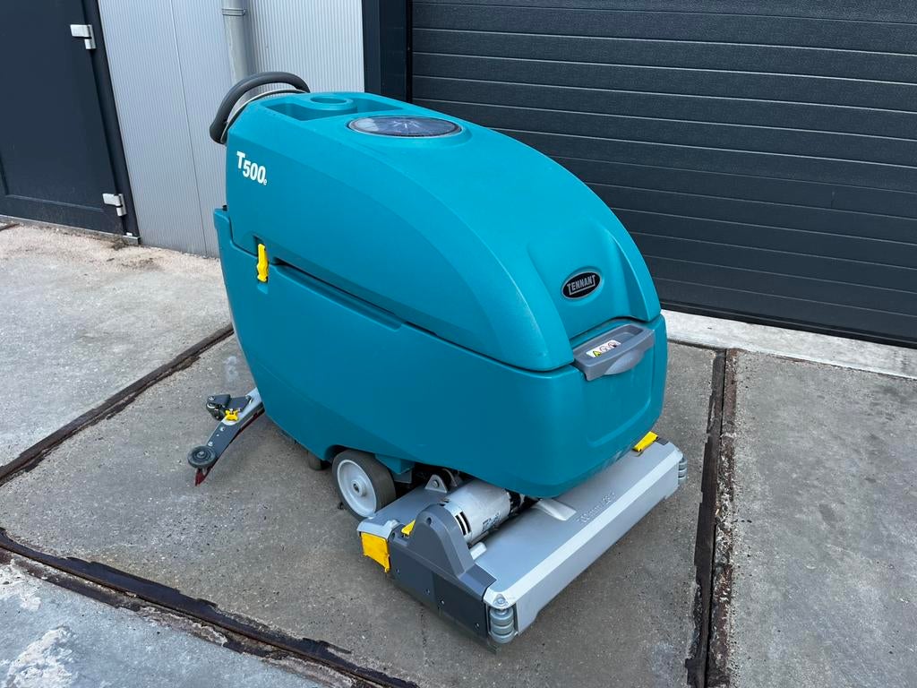 Gereviseerde tennant t500e schrobmachine, Ophalen of Verzenden, Zo goed als nieuw