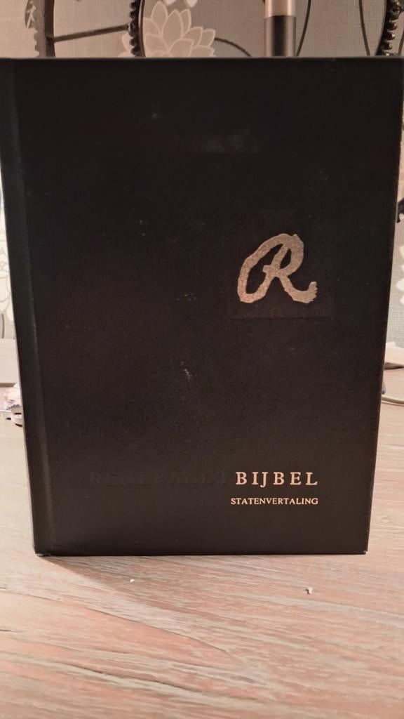 Rembrandt Bijbel. Statenvertaling., Boeken, Godsdienst en Theologie, Ophalen of Verzenden