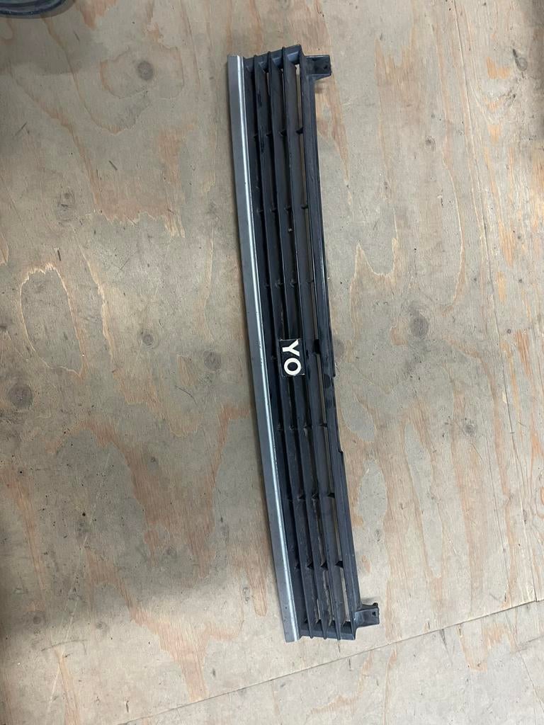 Toyota corolla e8 hatchback gril gebruikt, Ophalen of Verzenden