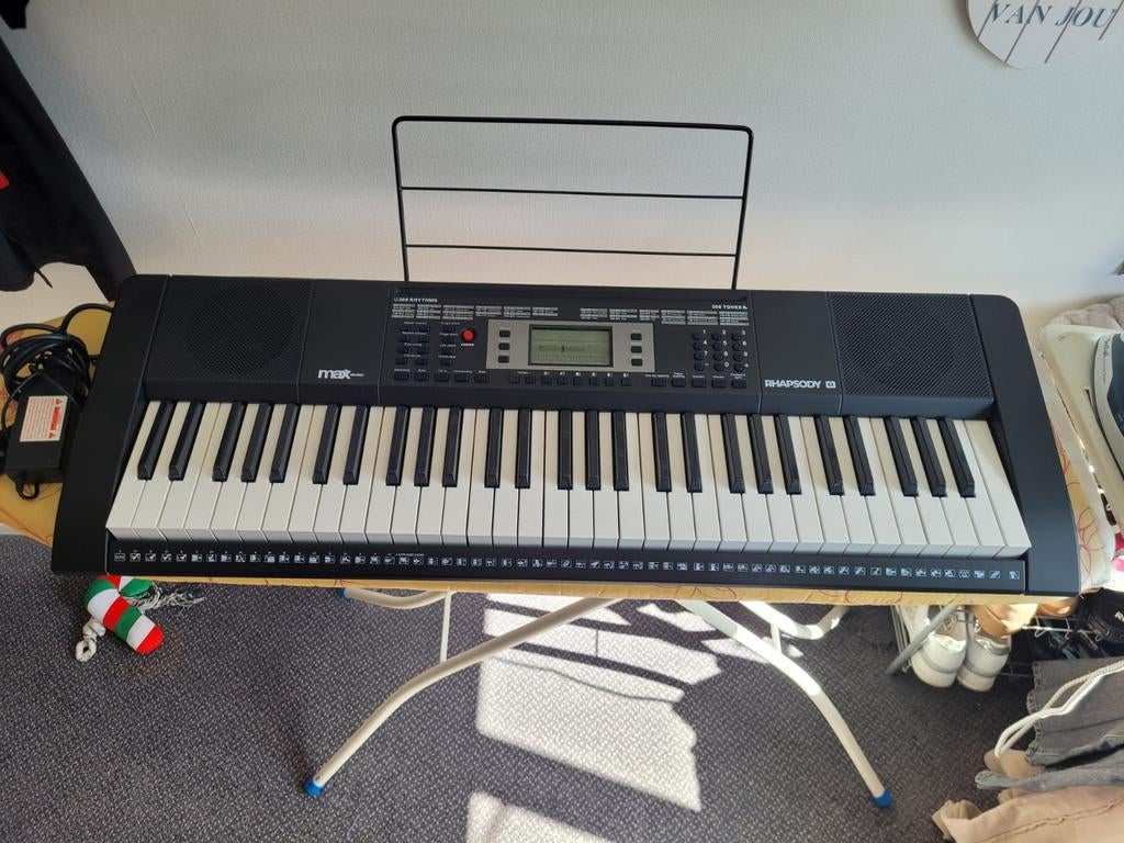 Max keyboard, Muziek en Instrumenten, Keyboards, Ophalen, 61 toetsen, Overige merken