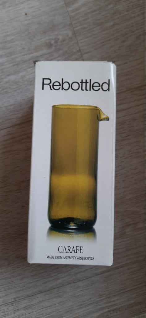 Karaf van oude wijnflessen, olijfgroen, 600ml, Huis en Inrichting, Woonaccessoires | Vazen, Ophalen of Verzenden