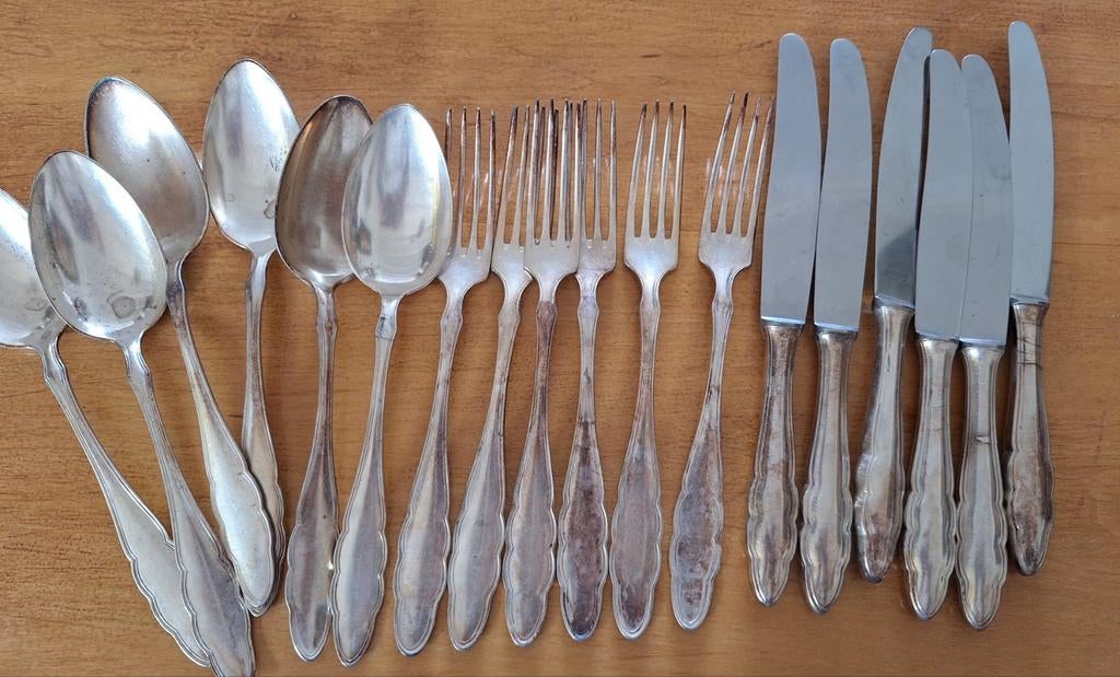 100 verzilverd bestek van Wellner, Antiek en Kunst, Antiek | Bestek, Ophalen of Verzenden