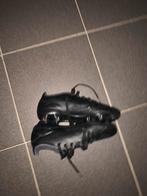 Zwarte voetbal schoenen, Maat XS of kleiner, Schoenen, Ophalen of Verzenden, Zo goed als nieuw