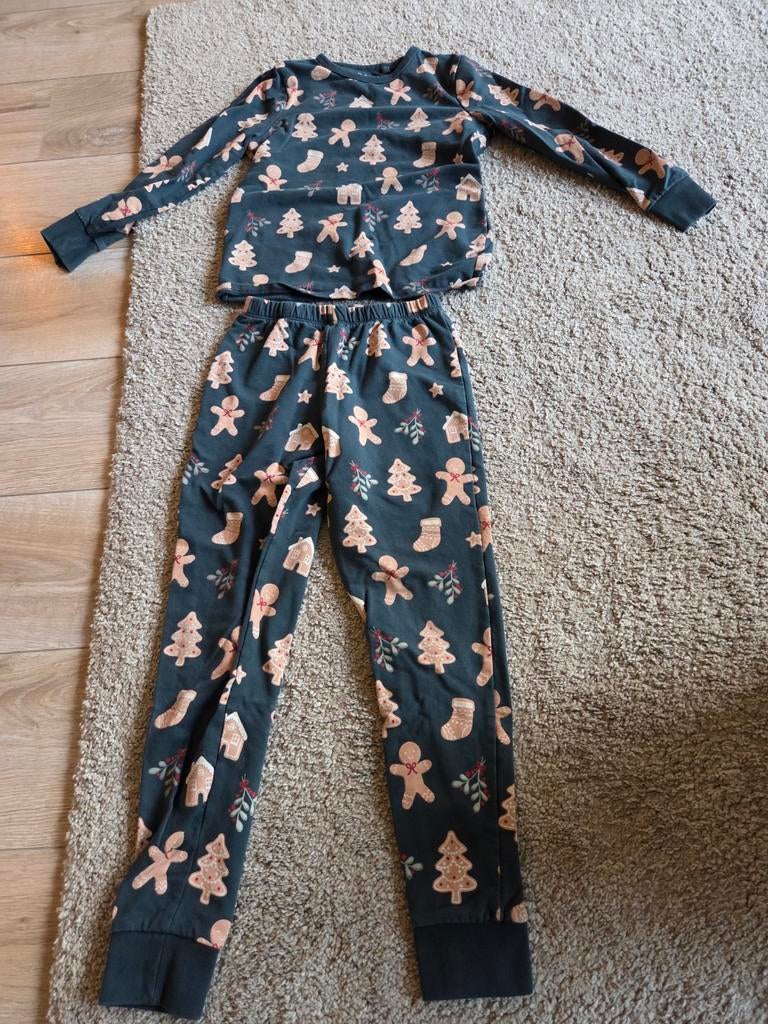 Kerst pyjama met peperkoekmannetjes, Ophalen of Verzenden