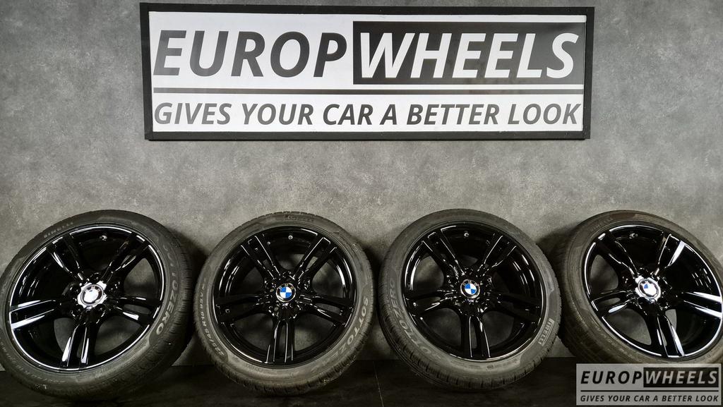 18 inch BMW 3 4 serie F30 F31 F36 ZWART 400m Winterbanden, 18 inch, Gebruikt, -, -