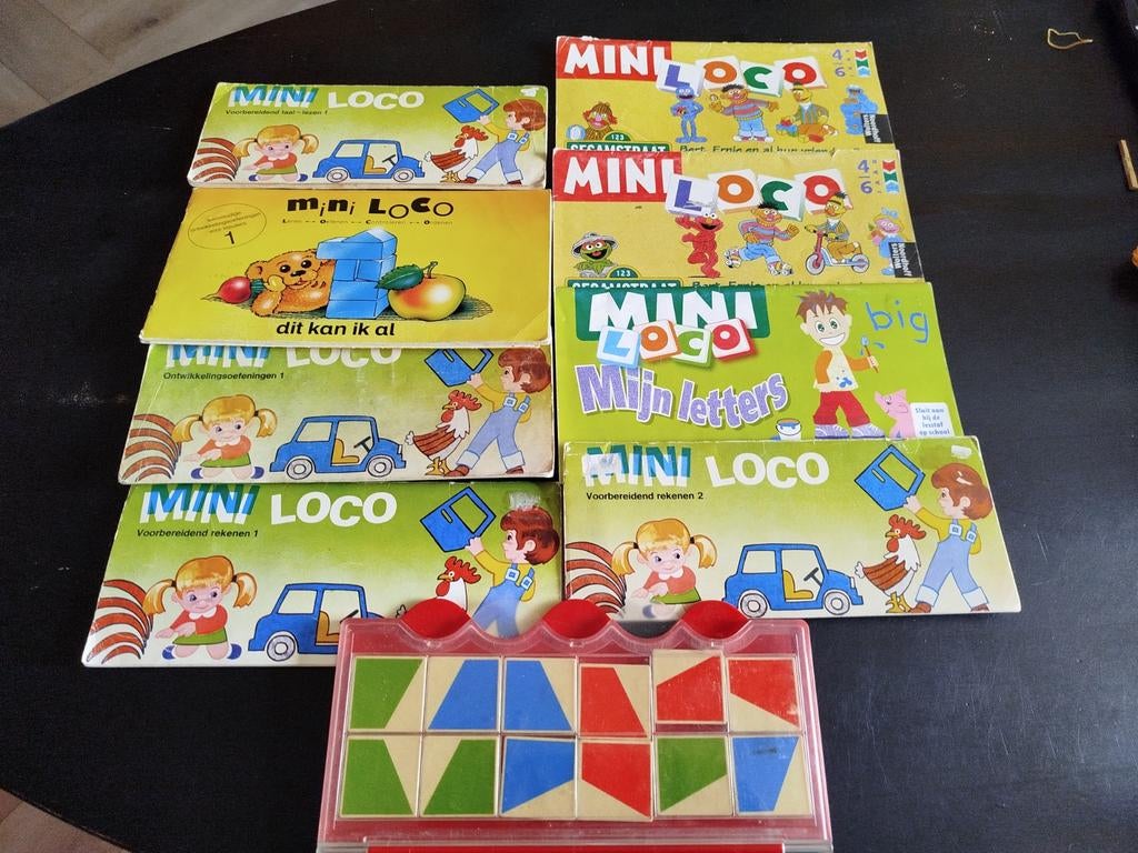 Mini loco met 8 boekjes!, Kinderen en Baby's, Speelgoed | Educatief en Creatief, Ophalen of Verzenden, Taal en Lezen