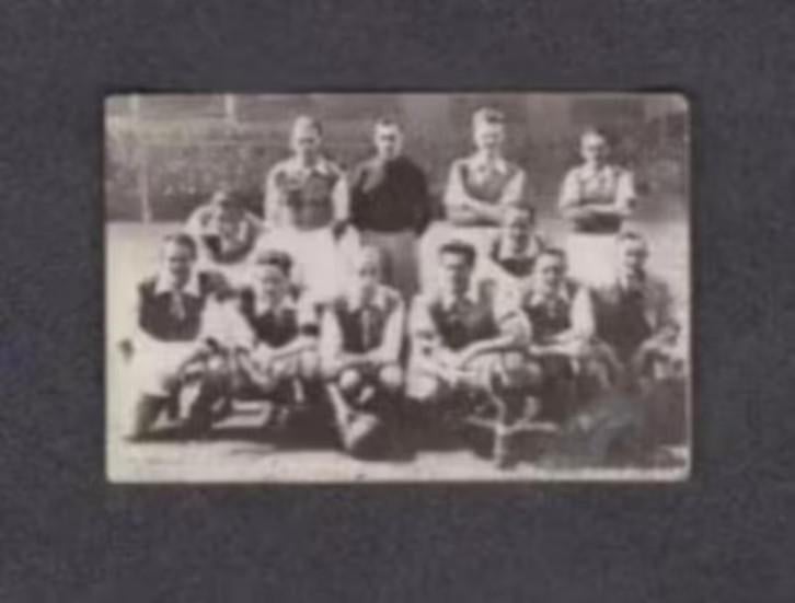 Voetbalplaatje SVV Schiedam Elftal 1951-1952., Verzamelen, Ophalen of Verzenden, Zo goed als nieuw